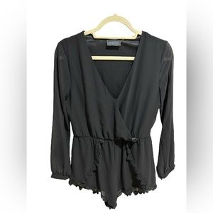 ASTR Women’s Black Romper Size Small